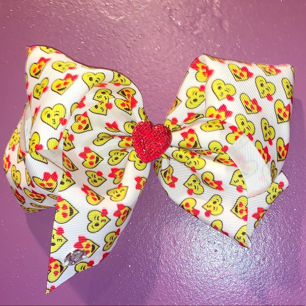 JoJo Siwa bow 🎀 w/FREE small surprise bow